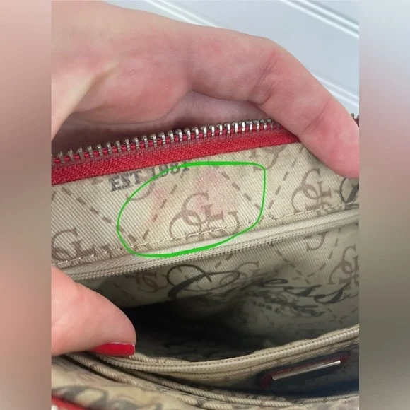 Guess Denim Vintage Logo Clutch Wallet with Card Slots and Zipper Closure GUC - Picture 7 of 14